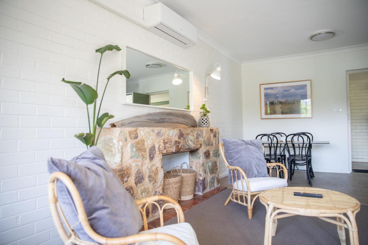 Harriet House Tumut Motel Exterior photo